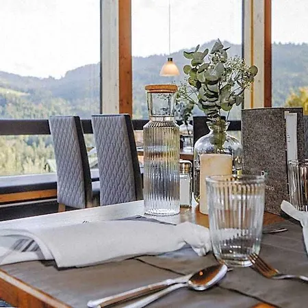Bio-berghotel Ifenblick