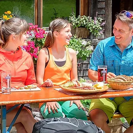Bio-berghotel Ifenblick 3*