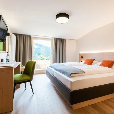 Bio-berghotel Ifenblick 3*