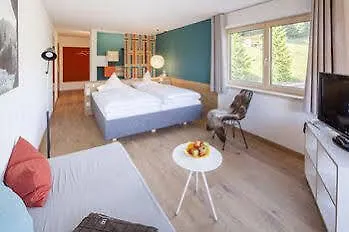 Отель Bio-berghotel Ifenblick 3*
